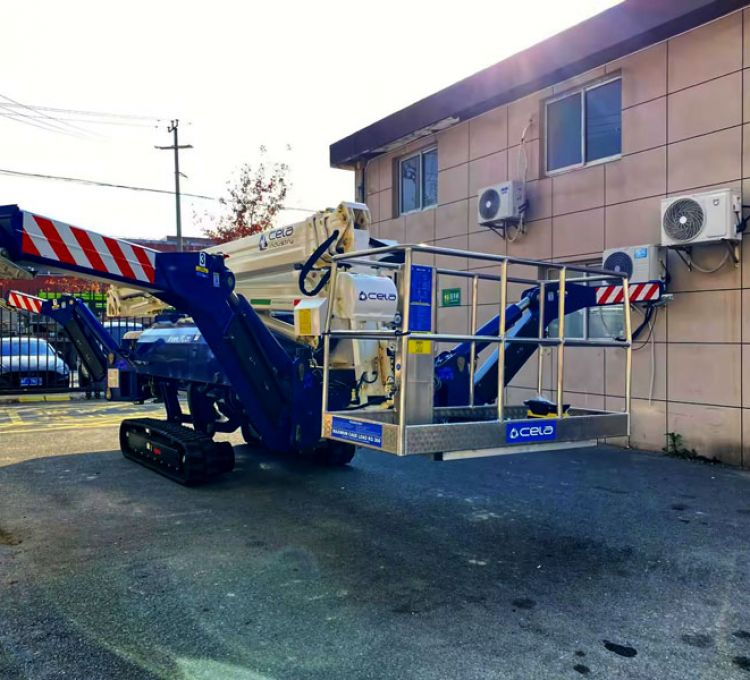 亞卡黎引進(jìn)意大利CELA蜘蛛車——DT CRAWLER 40，專為中國市場量身打造